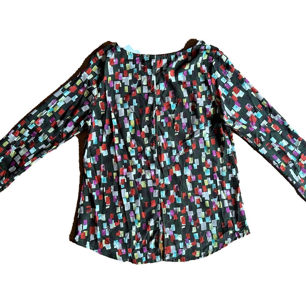 Jaye.e Multi-Color Long Sleeve Blouse w/ back slit sz M